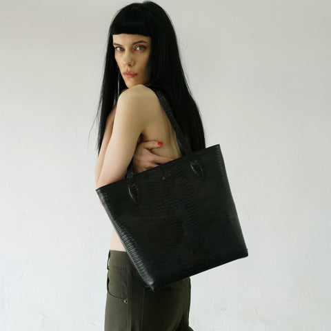 EM Basics | Amy Shoulder Bag