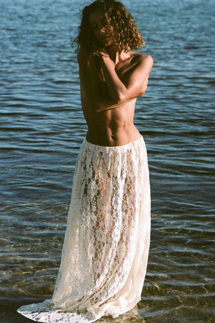 A Perfect Nomad | Lace Slip Skirt