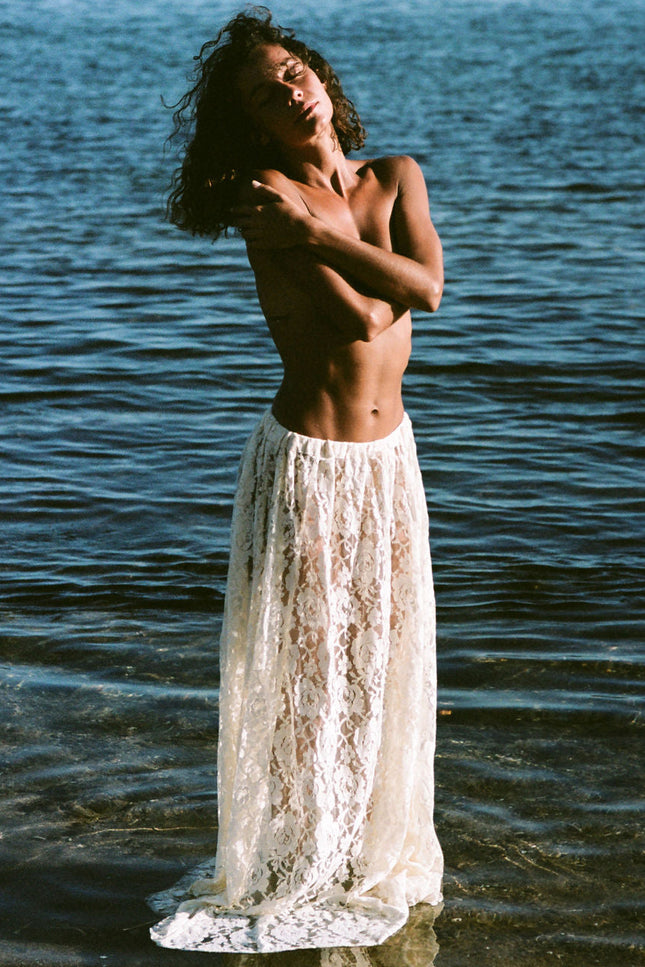 A Perfect Nomad | Lace Slip Skirt