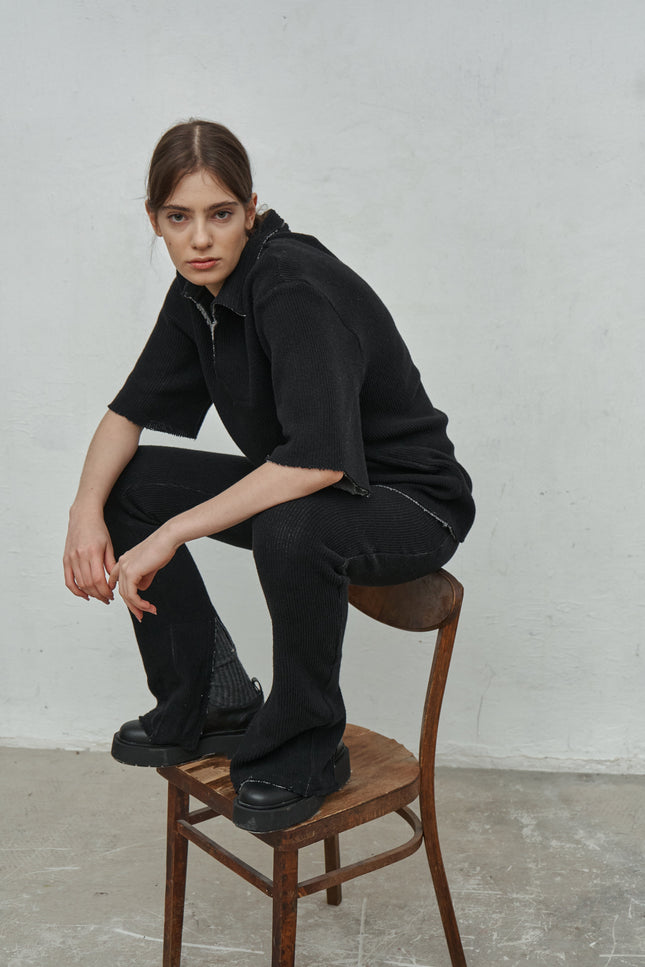 Selera | Knitted Slim-Fit Pants