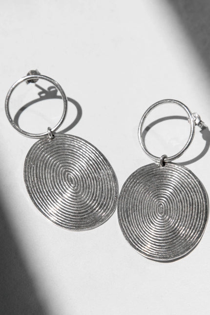 Yelli Jewels | Grey Half Spirals Drop earrings