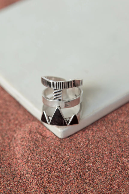 Yelli Jewels | Grey Eben Ring