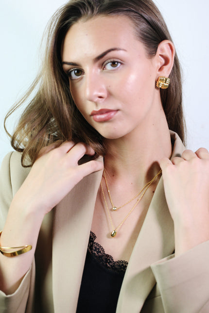 Miss Cecilia | Egg Necklace