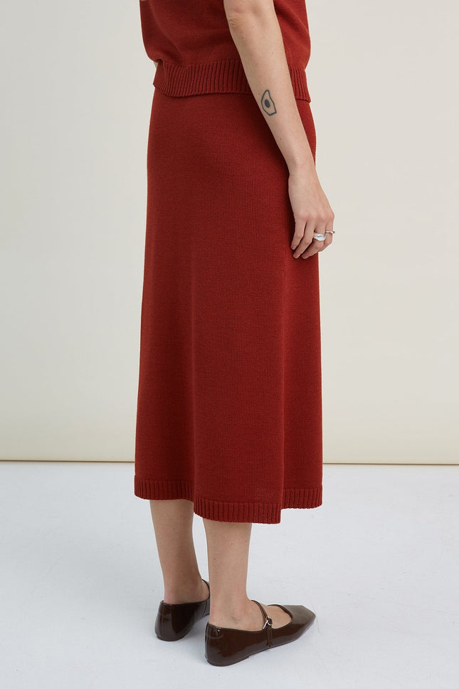 Monala | Knitted Merino Wool Skirt in Rust