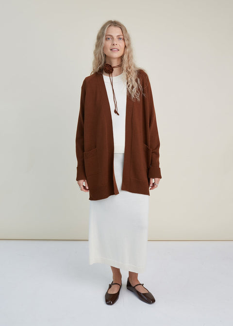 Monala | Knitted Merino Wool Cardigan with Pockets in Chocolate
