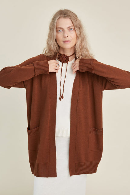 Monala | Knitted Merino Wool Cardigan with Pockets in Black