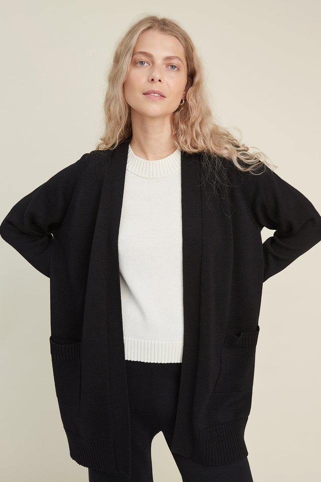 Monala | Knitted Merino Wool Cardigan with Pockets in Black