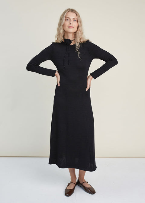 Monala | Midi sukienka z merino w kształcie litery A