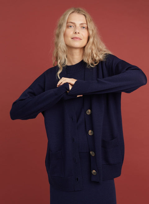 Monala | Kardigan z wełny merino zapinany na guziki