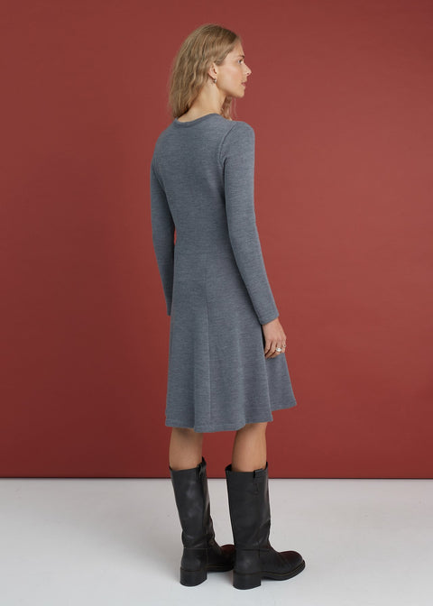 Monala | Mini sukienka z merino w kształcie litery A