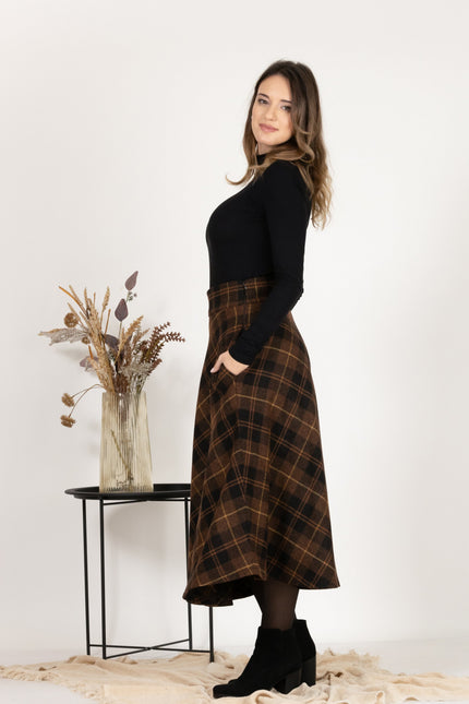 Side view of Midi Wool Plaid Skirt with High Waist and Pockets