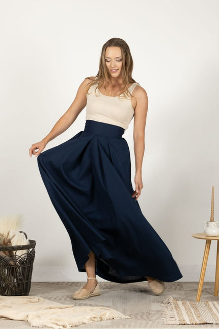 Casual linen skirt with waistband