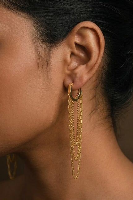 Chain Embrace Huggies Earrings in 925 Sterling Silver