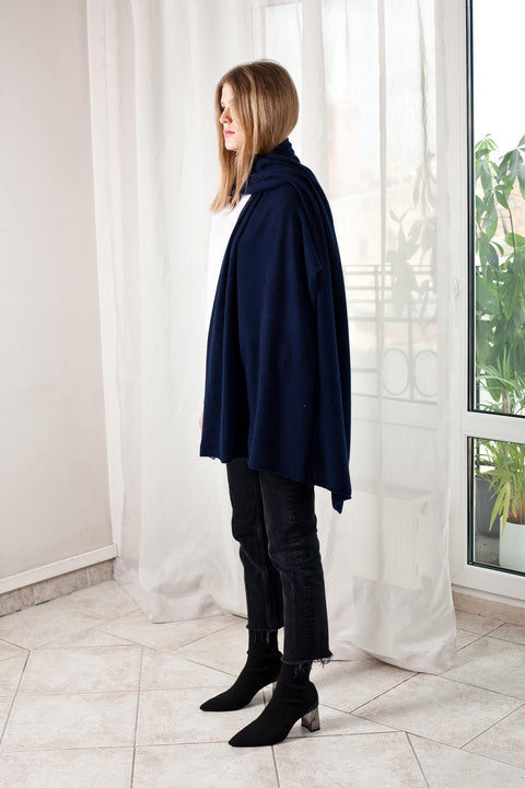 Krista Elsta I Dark blue cashmere scarf KIM