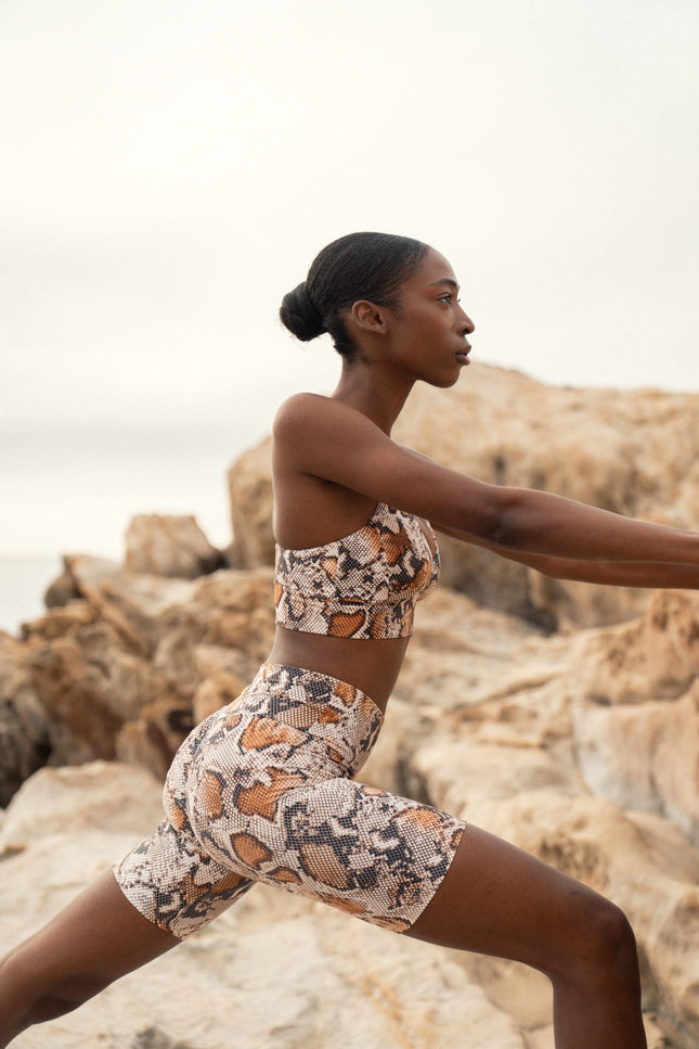 Befitnesslou | Top Ambar White snake print