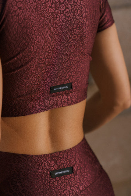 Befitnesslou | Red riding leopard crop top