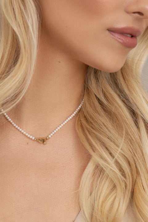 Pas de Marque | Gold-filled freshwater pearl necklace Cœur Aimant