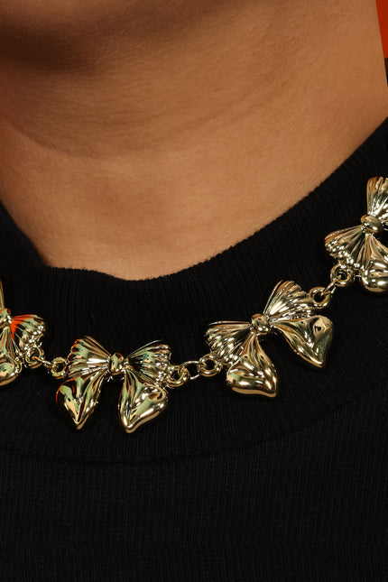 Arvino | Petite Bow Necklace