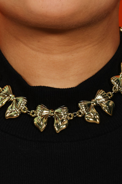 Arvino | Petite Bow Necklace