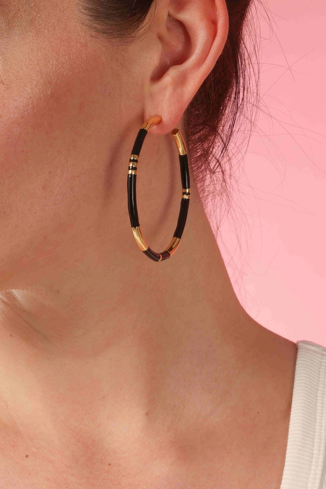Michael Nash Jewelry | Mallory Black And Gold Stripe Hoop Eaarings