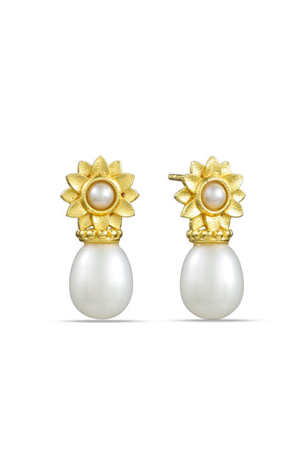Arvino | Solara Pearl Flower Stud Earrings in 925 Sterling Silver