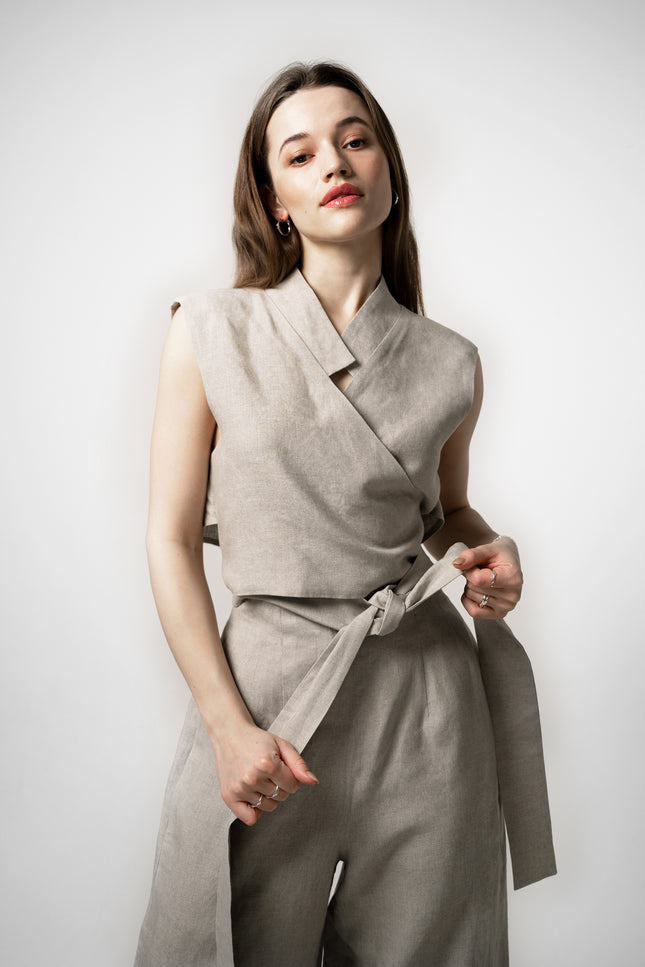 PBG studio | Tying Linen Vest