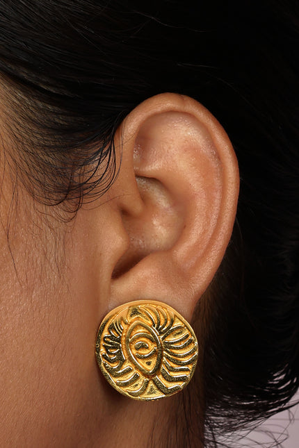 Arvino | Meera Medallion Studs