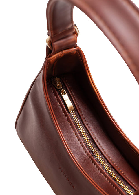 Estimon | Shoulder bag Audrey corn leather matte brown