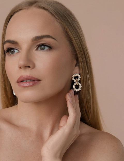 Pas de Marque | Gold-filled freshwater pearl earrings Éclipse