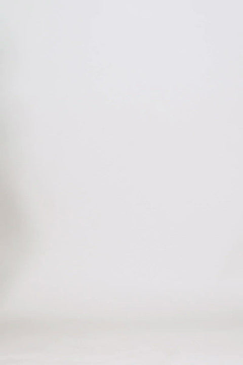 Antoninias | Opulentny Jednoczęściowy biały