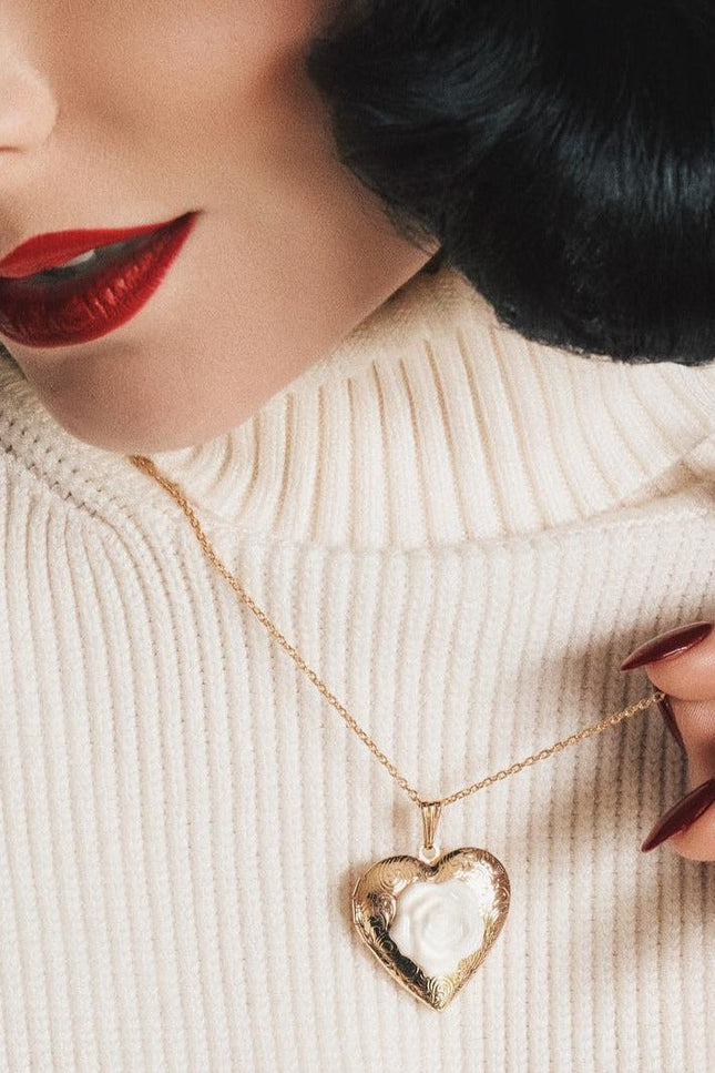 Poporcelain | Heart Locket with Rose Pendant Necklace