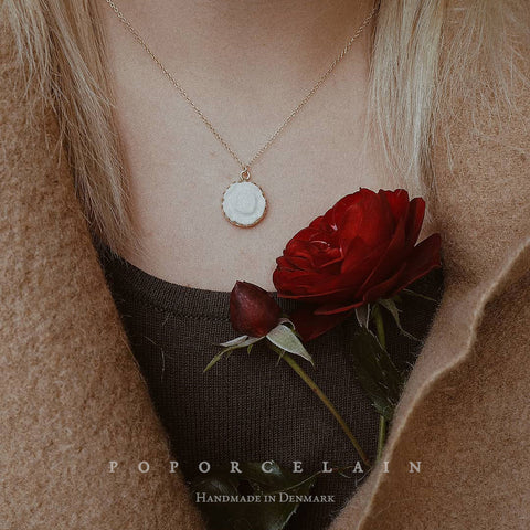 Poporcelain | Moonlight Rose Pendant Necklace
