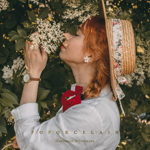 Poporcelain | Everyday Daisy Studs