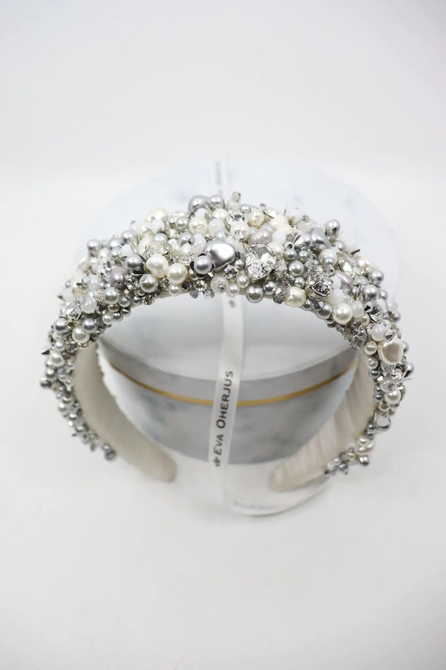 Eva Oherjus I Grace Crown Silver