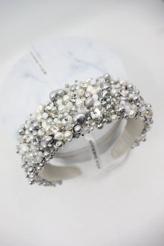 Eva Oherjus I Grace Crown Silver