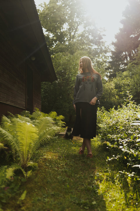 RADADA | BLUZA DZIEWCZYNA Z KWIATOWĄ KORONĄ