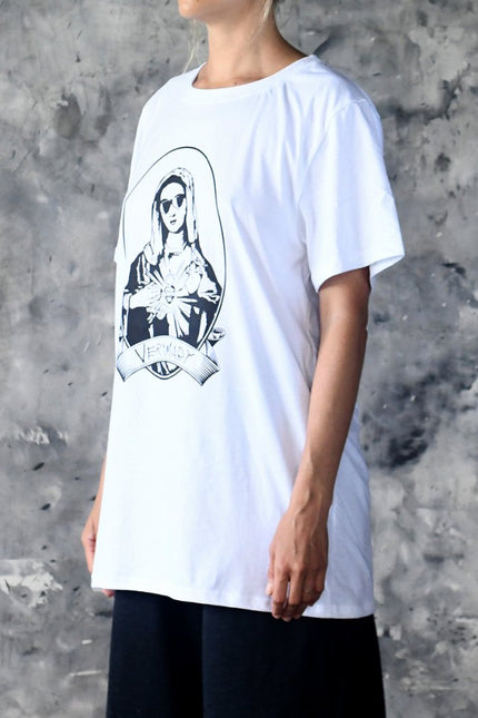 VeryMary | Classic Tee