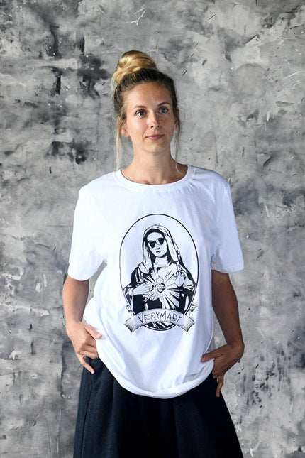 VeryMary | Classic Tee