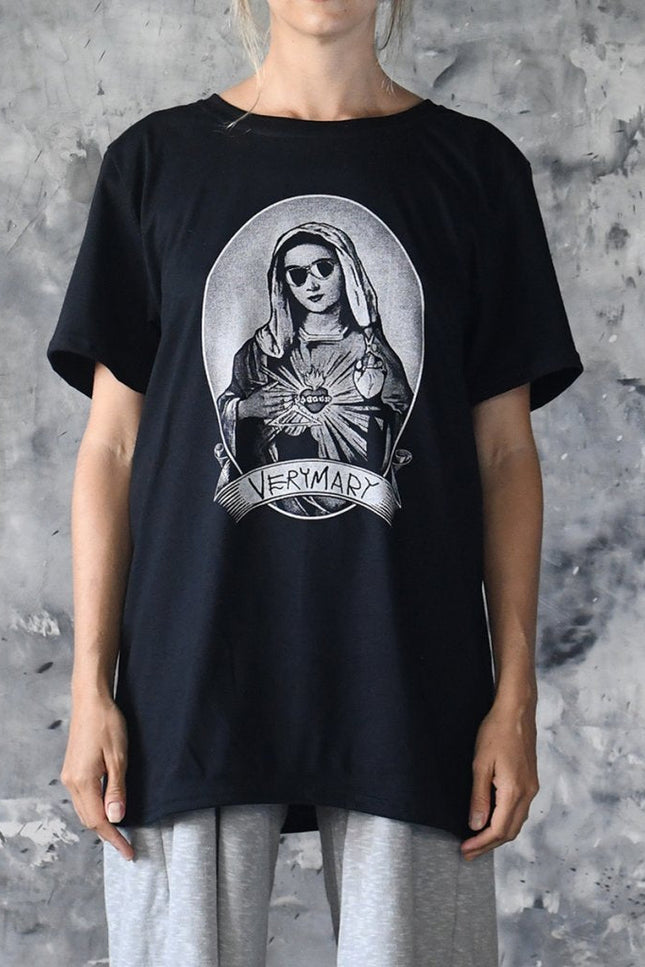 VeryMary | Classic Tee