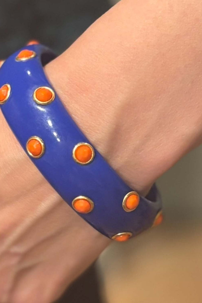Michael Nash Jewelry | Seraphina Navy Resin Bangle With Coral Glass Stones In Gold-Plated Brass Settings