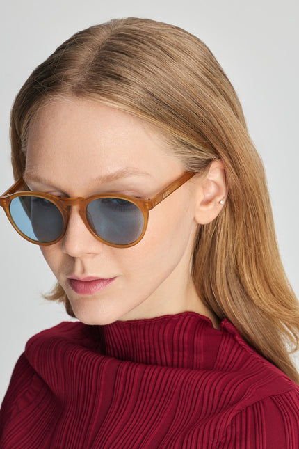Faos Concept I TINOS IN ELECTRUM AMBER WITH KYANO BLUE LENSES