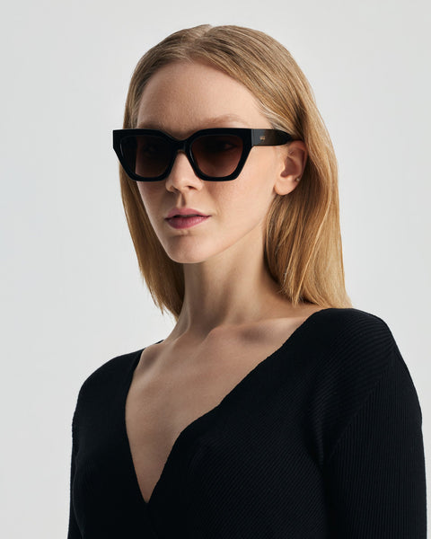 Faos Concept I SKYROS IN EREVOS BLACK WITH PURPLE GRADIENT LENSES