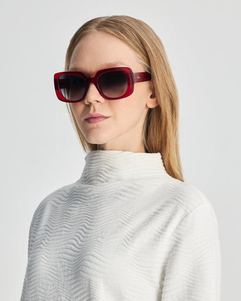 Faos Concept I Rhodes w kryształowej czerwoności