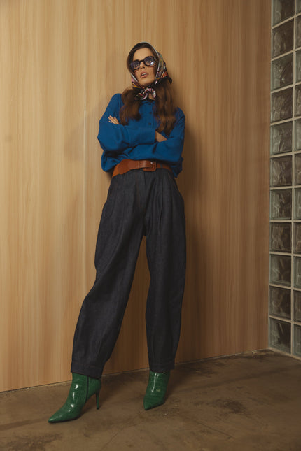 Selera | Barrel Jeans with Pleats and Cuffs
