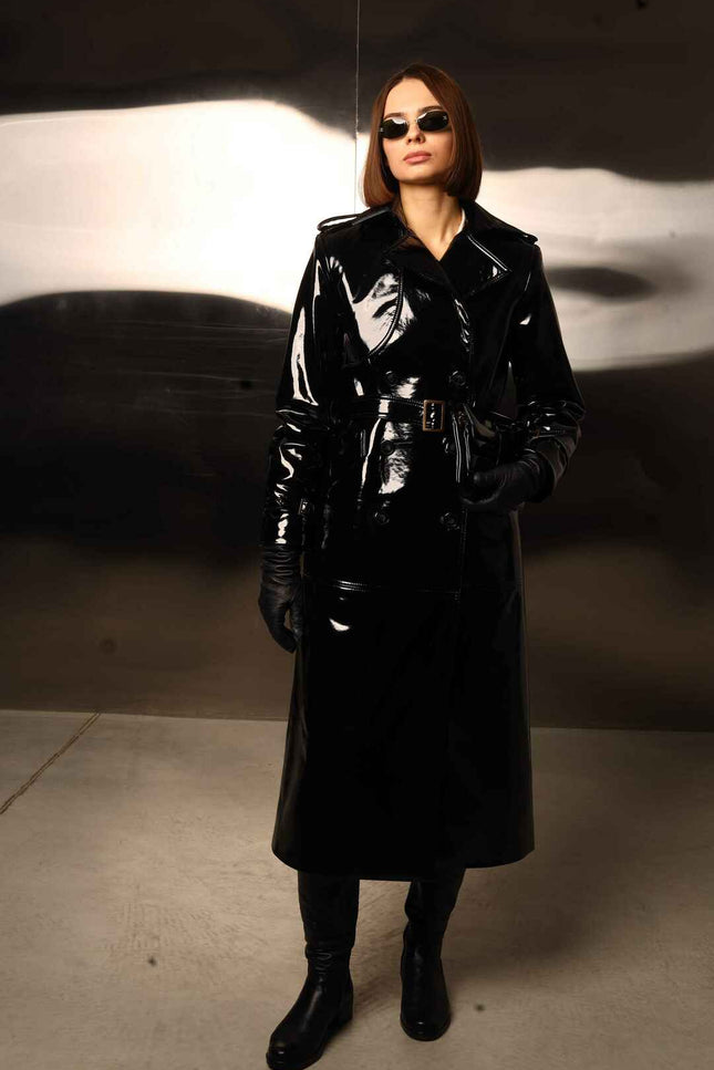 BÚDZIKO | NYC BLACK PATENT LEATHER TRENCH COAT