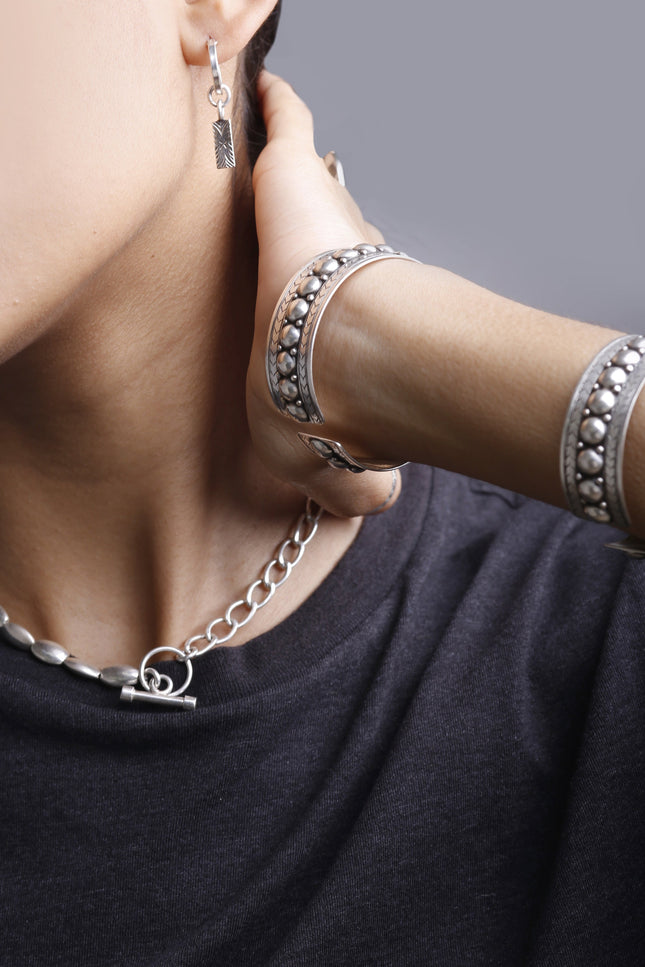 Yelli Jewels | 2-in-1 Pendant Necklace / Hoop earring