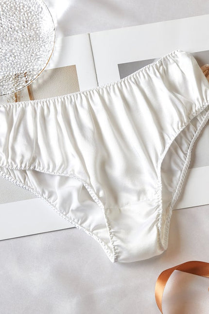 Soft Strokes Silk | Pearl White Float Bikini Panties