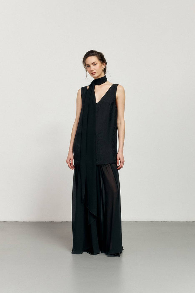 Kolosova | BLACK MAXI DRESS WITH REPTILES PRINT