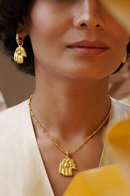 Arvino | Heart in Hand Gold Earrings