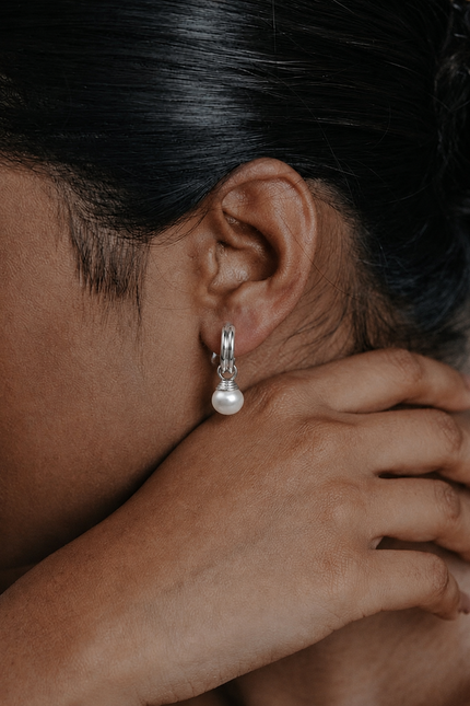 Arvino | Luna Pearl Drop Earrings in 925 Sterling Silver